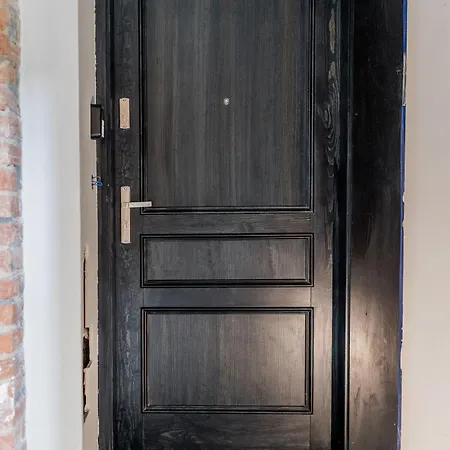Apartment Old Town Bright & Dark *