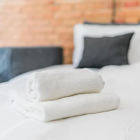 Appartement Old Town Bright & Dark