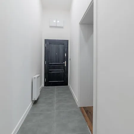 Apartment Old Town Bright & Dark *