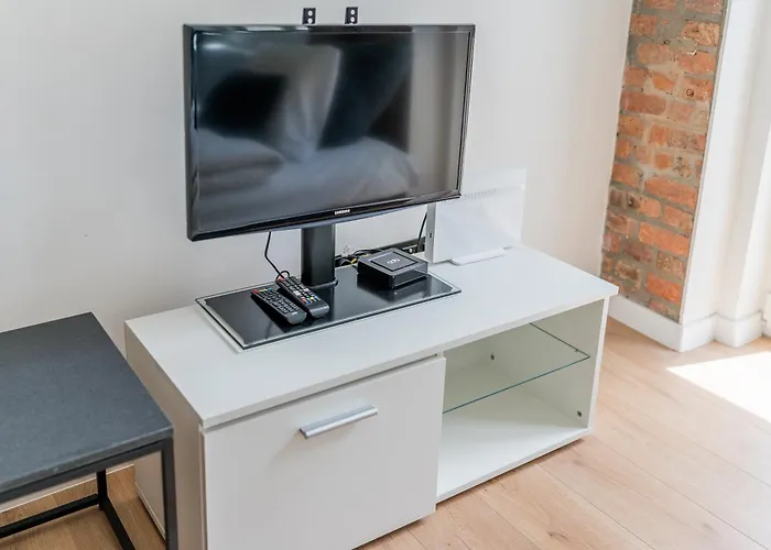 Old Town Bright & Dark Апартаменты