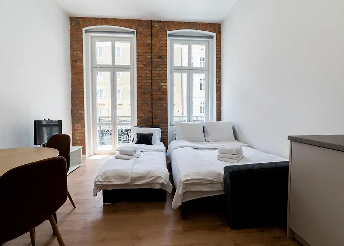 Old Town Bright & Dark Apartamento *