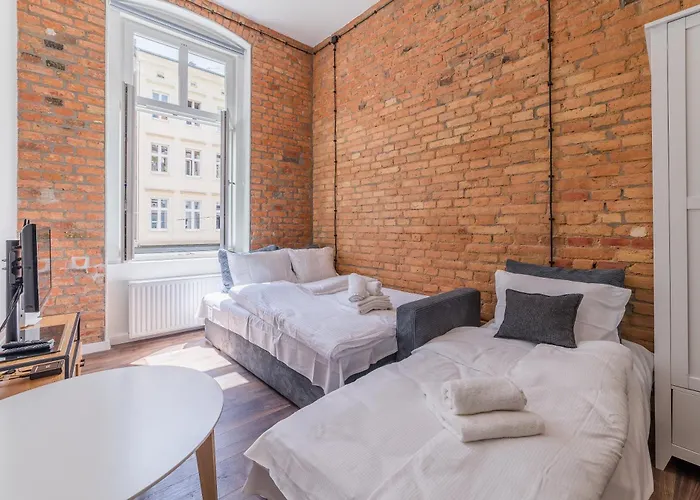 Old Town Bright & Dark * Poznań