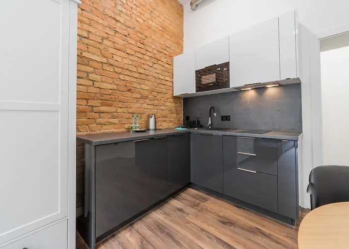 Old Town Bright & Dark Apartamento *