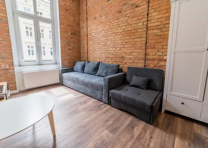 شقة Old Town Bright & Dark